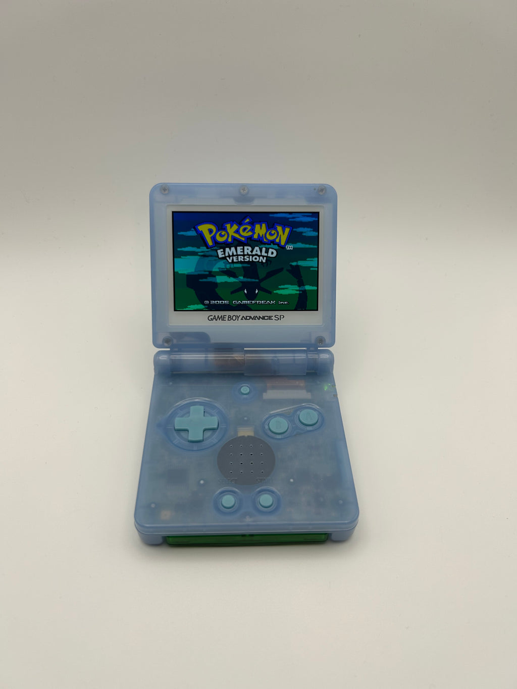 Pokemon Emerald GBA